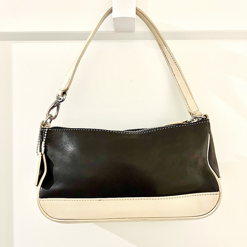 Vintage/90’s Coach Demi Hampton Purse/Wristlet